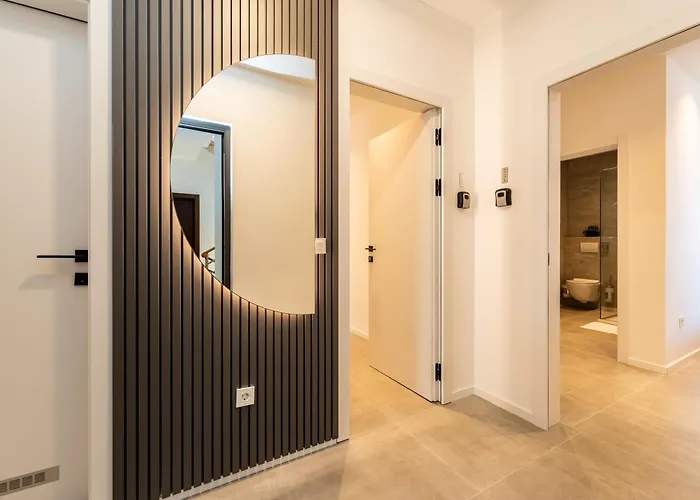Kolovare Luxury