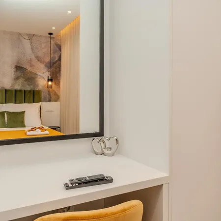Kolovare Luxury Apartamento *